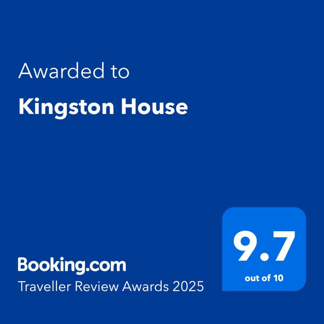 Bed & Breakfast Kingston House 5*